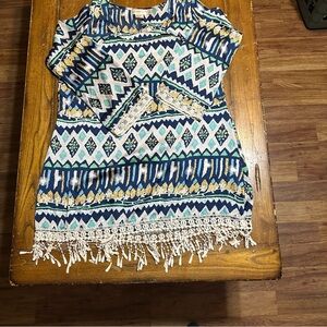 Elegant Blue and‎ White Long Sleeve Dress